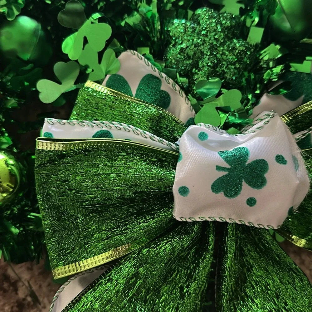 Festive st Patrick’s day Wreath with Bow